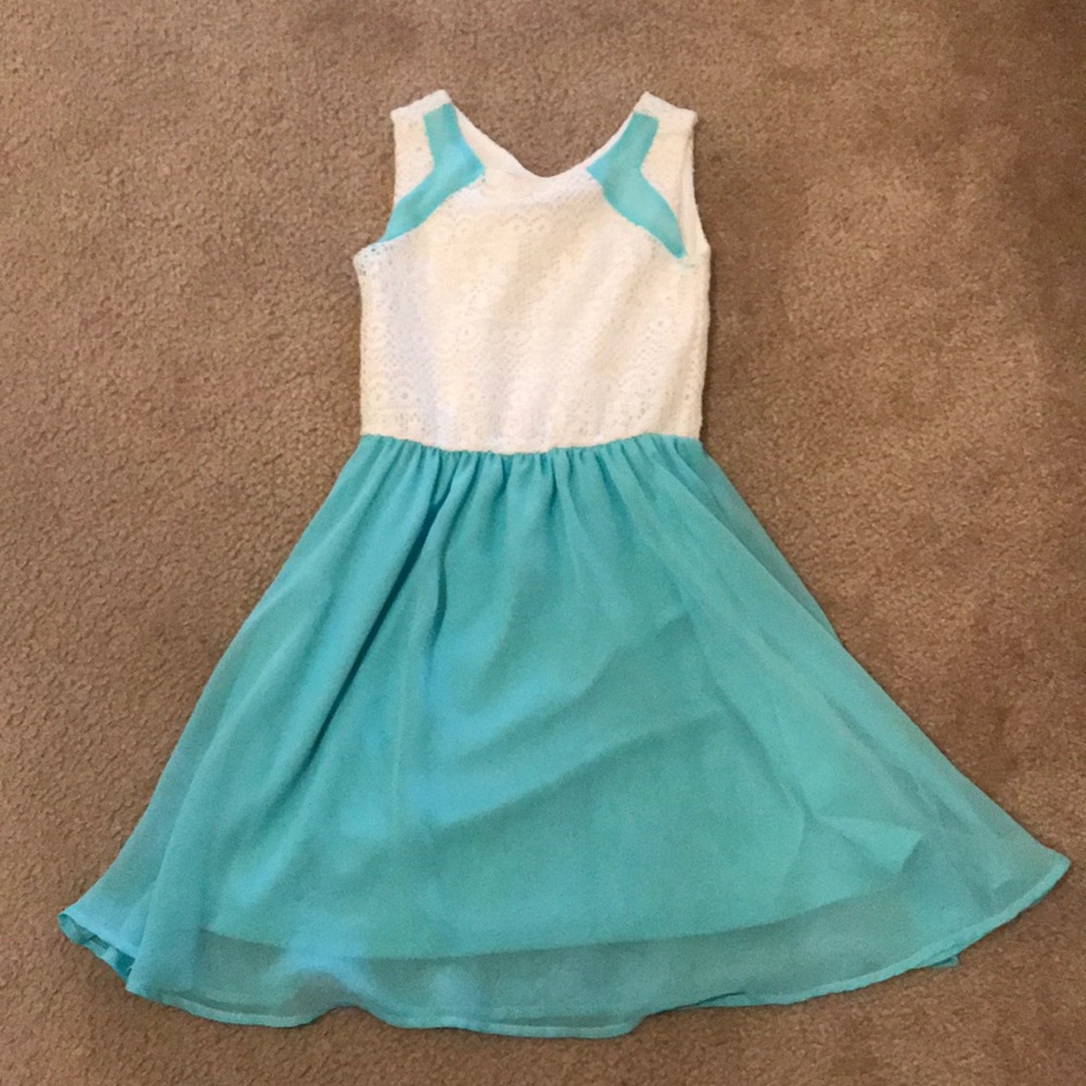White knit teal dress!
